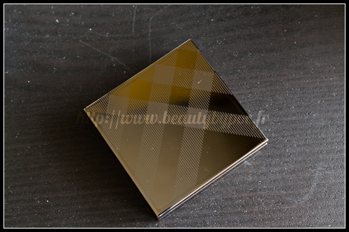 Burberry Sheer Eye Shadow N°21 Midnight Brown