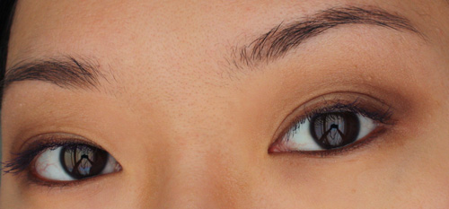 clarins-instant-sun-light-make-up-03