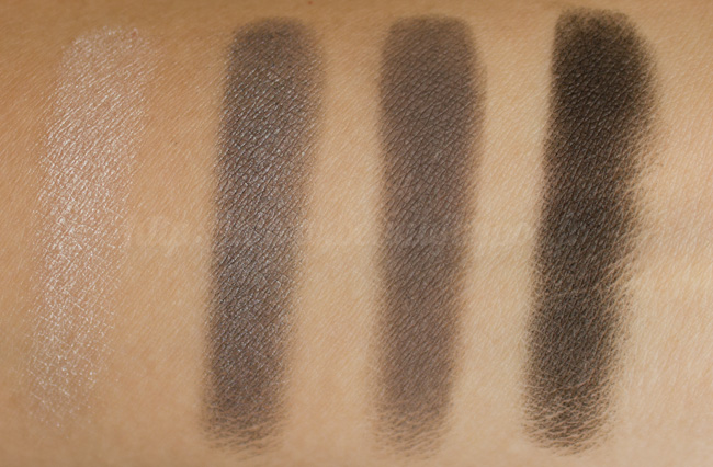 Burberry : Complete Eye Palette No. 01 Smokey Grey