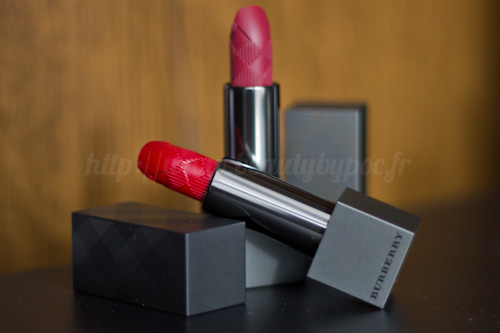 Burberry : Lip Velvet n°308 Pink Azalea & n°310 Military Red
