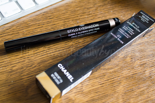 CHANEL : Stylo Eyeshadow #07 Moon River