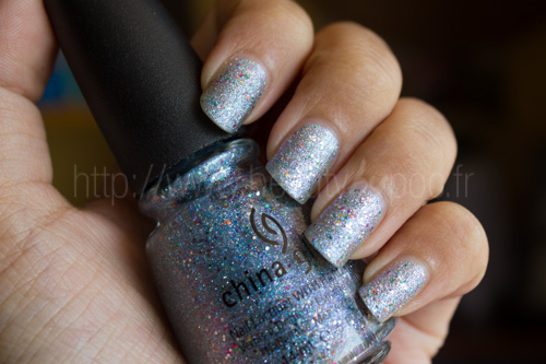China Glaze : Liquid Crystal - Prismatic Chroma Glitters 