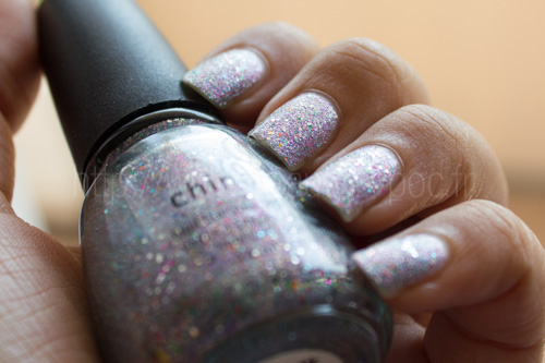 China Glaze : Liquid Crystal - Prismatic Chroma Glitters 