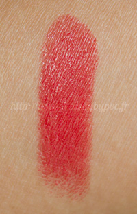 clarins-joli-rouge-734-poppy-red-09 Clarins : Joli Rouge #734 Poppy Red & #735 Baby Pink / Colour Breeze - Printemps 2012