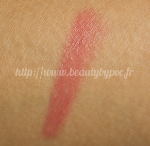 clinique-chubby-stick-curvy-candy-04 Clinique : #14 Curvy Candy & #11 Two Ton Tomato / De nouvelles teintes dans les Chubby Sticks !