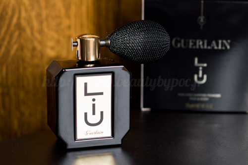 Guerlain : Liu Poudre Iridescente Parfumée Visage & Corps - Noël 2012