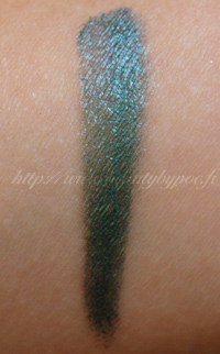 Illamasqua Liquid Metal Stoic / The Art of Darkness / Automne Hiver 2010
