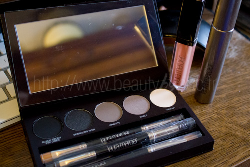 Laura Mercier Collection Classic Smoky Eye Palette