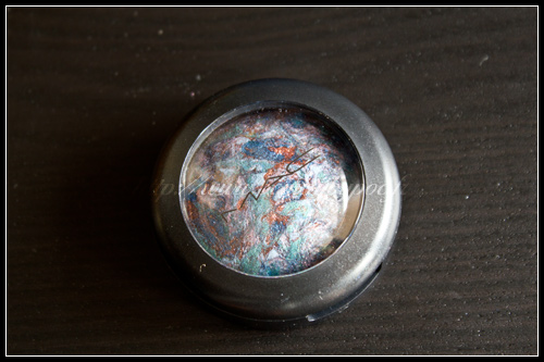 MAC Mineralize Eyeshadow Semi Precious Hint of Sapphire