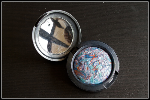 MAC Mineralize Eyeshadow Semi Precious Hint of Sapphire