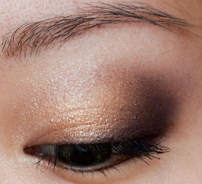 Make-up #43 : Palette Wild Violet & Lentilles Gemstone Green Freshlook Colorblends