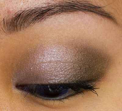 Make-up #48 : Nars Nouveau Monde & Freshlook Colors Violet