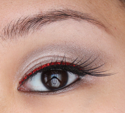 Make Up For Ever Faux-Cils Moulin Rouge