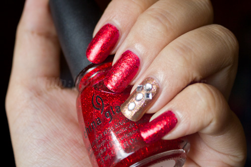 China Glaze Ring in the Red + Estée Lauder Nouveau Riche