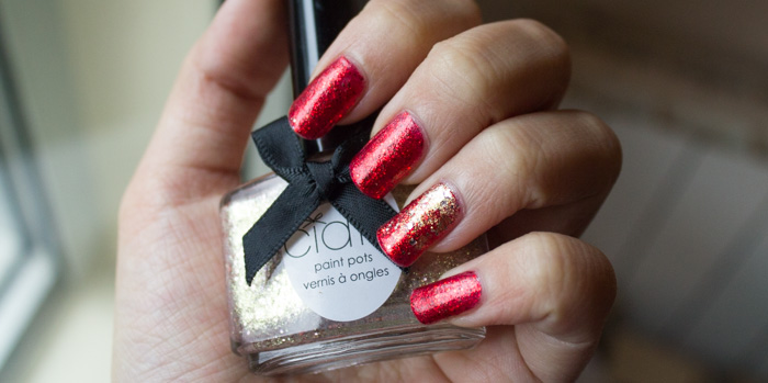 Noël 2014 : China Glaze Ring in the red & Ciaté Antique Brooch