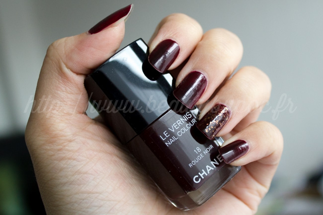 Trois Vernis CHANEL : #18 Rouge Noir, #757 Rose Fusion et le Top Coat Lamé Rouge Noir