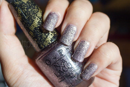 OPI : Baby Please Come Home (Liquid Sand) - Collection Mariah Carey / Noël 2013