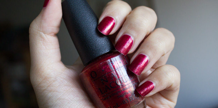 OPI : Red Fingers & Mistletoes - Gwen Stefani / Noël 2014