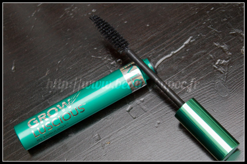 test-mascara-revlon-grow-luscious-40 Mascara Grow Luscious - Revlon